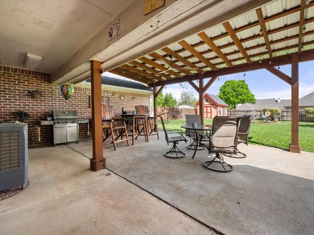 House for sale in Crowley, Tarrant County