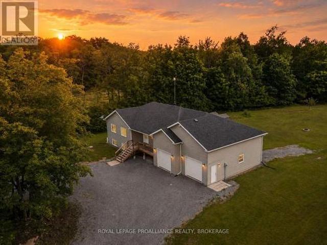 House for sale in South Frontenac, Eastern Ontario