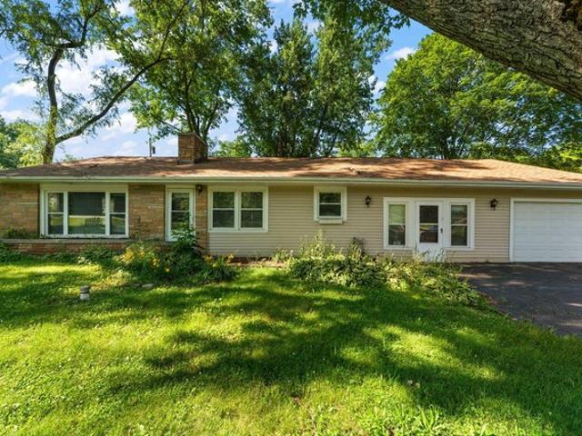 House for sale in Merrillville, Indiana