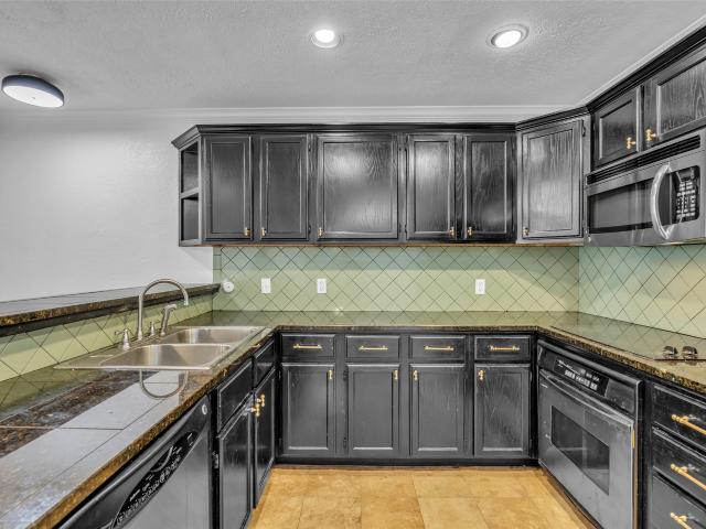 Condo for sale in Harris, Texas