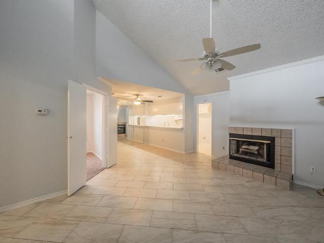 Townhouse for sale in Carrollton, Texas