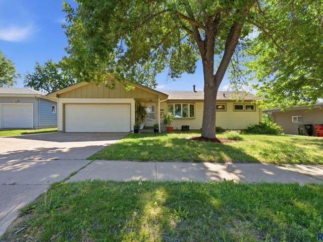 House for sale in Sioux Falls, South Dakota