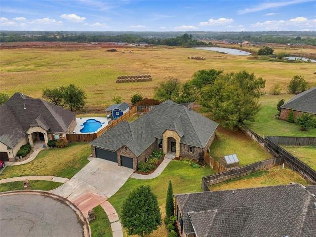 House for sale in Moore, Cleveland County