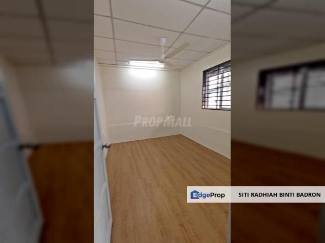 Warehouse for rent in Petaling, Subang Jaya