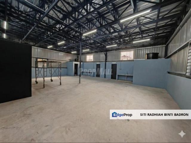 Warehouse for rent in Petaling, Subang Jaya