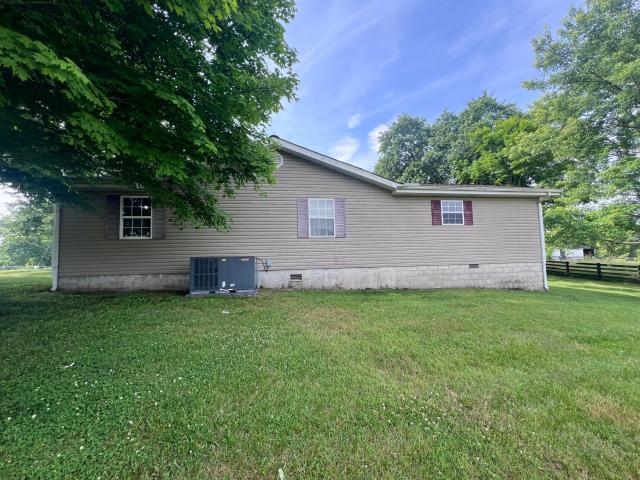 House for sale in Williamsburg, Kentucky