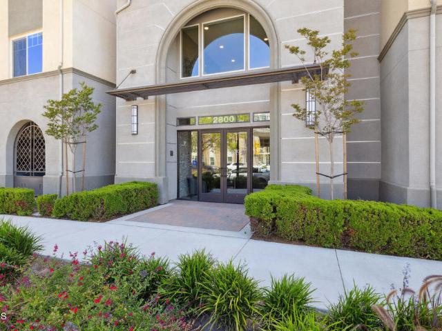 Condo for sale in Oxnard, California