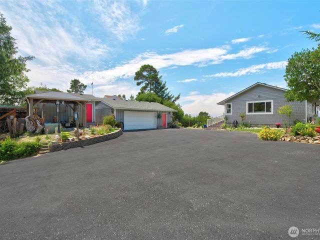 House for sale in Ocean Park, Washington