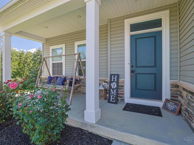 House for sale in Villages of Classicway, Warren County
