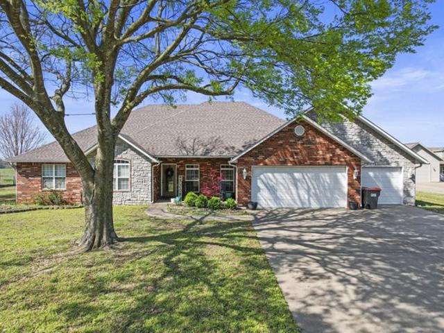 House for sale in Grove, Oklahoma