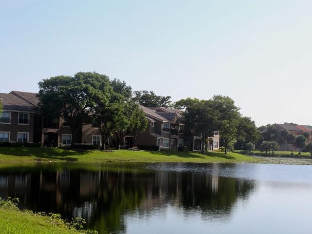 Apartment for rent in Coral Springs, Broward County