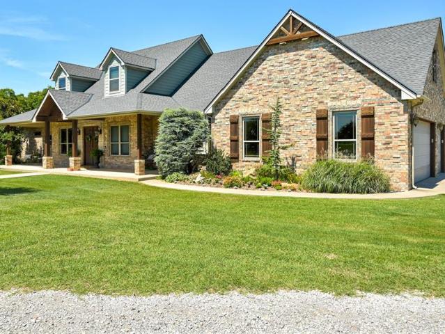 House for sale in Piedmont, Oklahoma