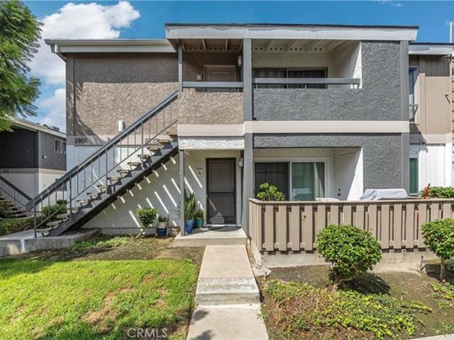 Condo for sale in Santa Ana, California