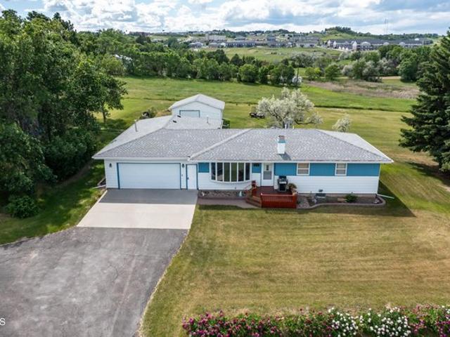 House for sale in Mandan, North Dakota