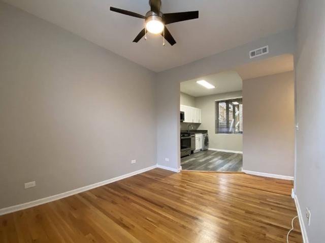 Apartment for rent in Chicago Park, Illinois
