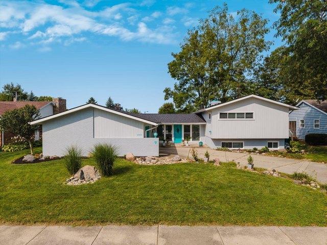 House for sale in Greenlawn Village, Springfield