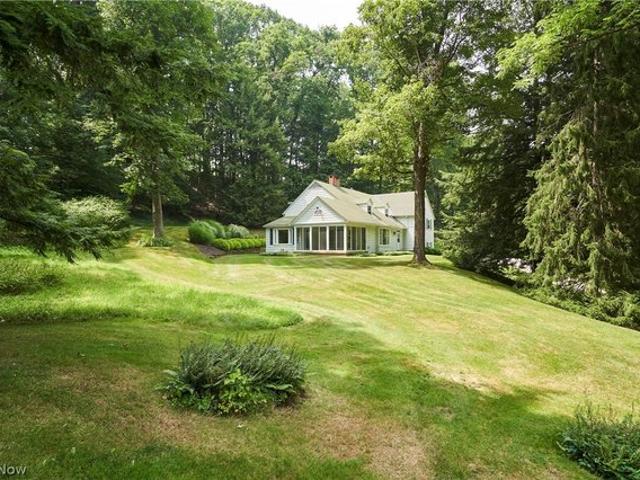 House for sale in Summit, Ohio