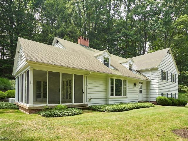 House for sale in Summit, Ohio