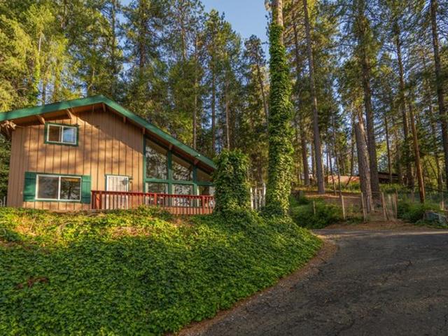 House for sale in Colfax, California