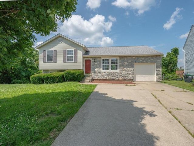 House for sale in Hebron, Kentucky