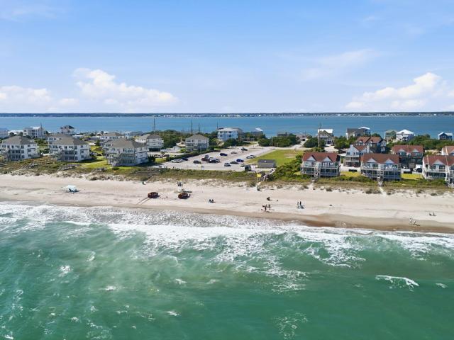 Condo for sale in Emerald Isle, North Carolina