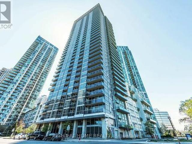 Condo for sale in City Centre, Mississauga