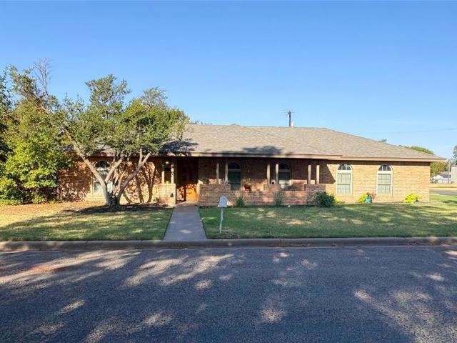 House for sale in Vernon, Wilbarger County