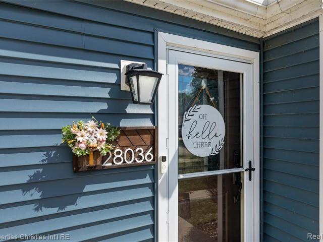 House for sale in Saint Clair Shores, Macomb County