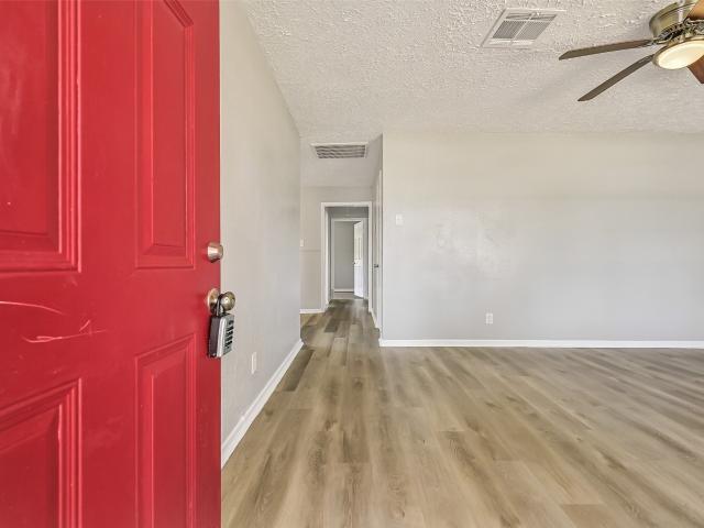 House for sale in Dickinson, Texas