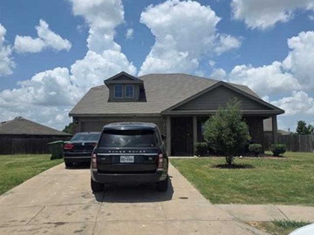 House for sale in Seagoville, Texas
