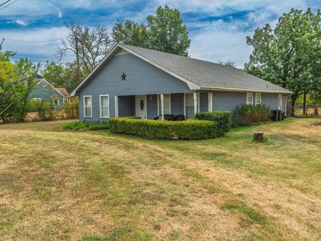 House for sale in Hunt, Texas