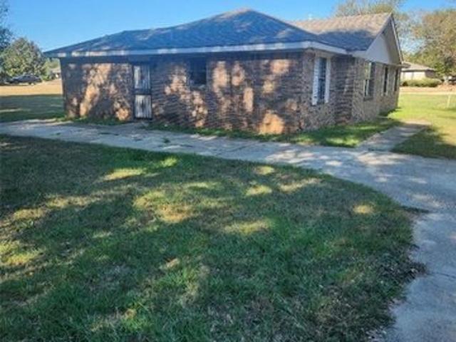 House for sale in Tuskegee, Alabama