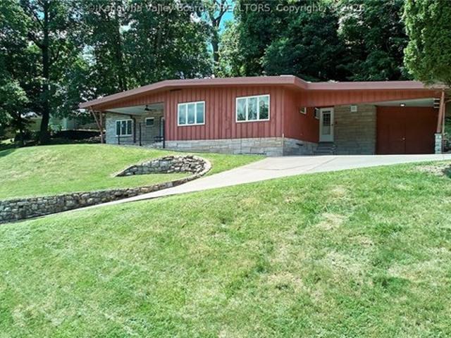House for sale in South Charleston, West Virginia