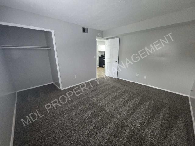 Apartment for rent in Carrollton, Michigan