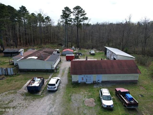 House for sale in Columbia, North Carolina