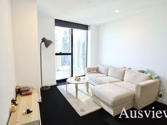 Apartment for rent in Carlton