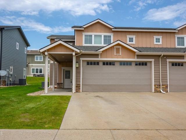 Townhouse for sale in Williston, North Dakota