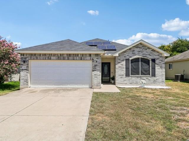 House for sale in Taylor, Williamson County