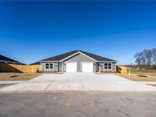 House for sale in Ark