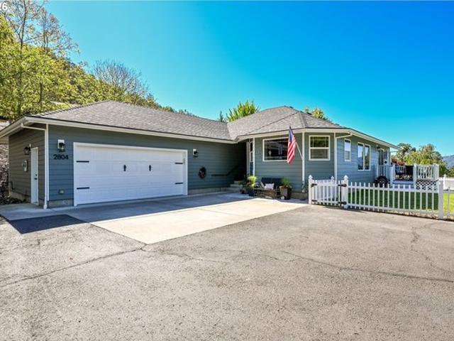 House for sale in Oregonia