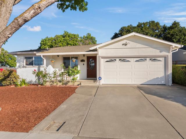 House for sale in Santa Clara