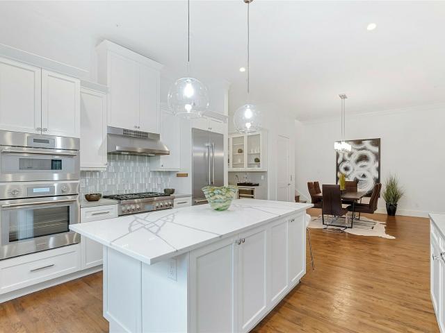 Townhouse for sale in Dallas