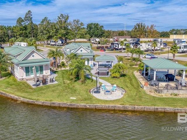 House for sale in Elberta, Baldwin County
