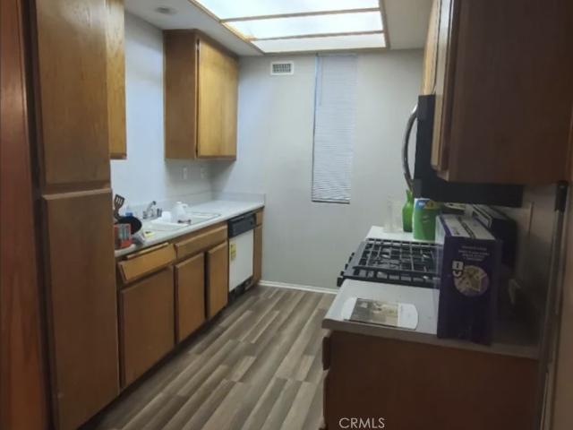 Condo for sale in Lancaster
