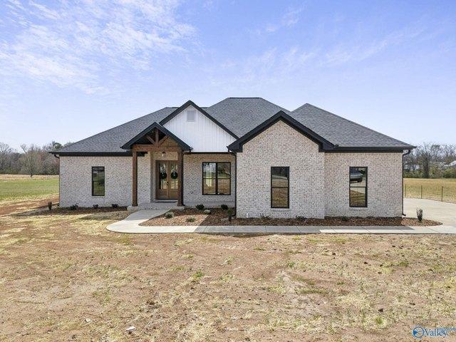 House for sale in Ardmore, Alabama