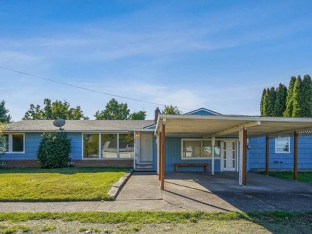 House for sale in Salem, Marion County