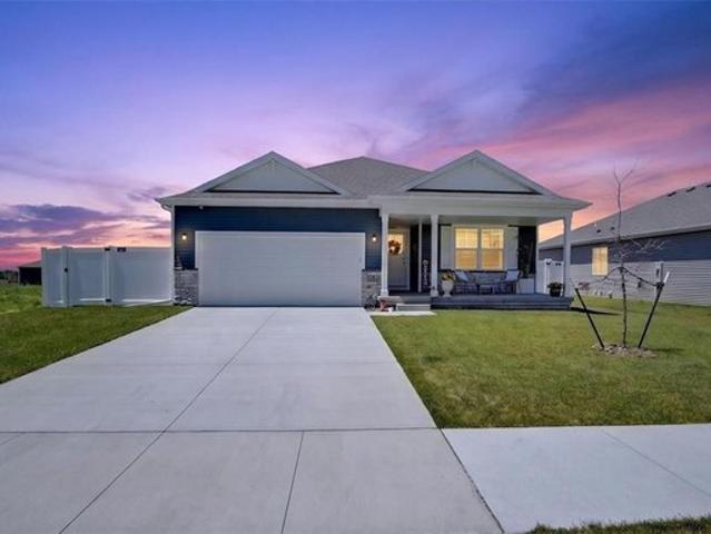 House for sale in Linn, Iowa