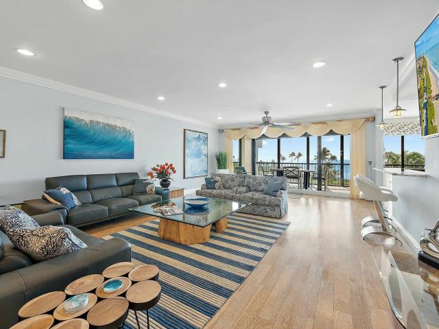 Condo for sale in Stuart