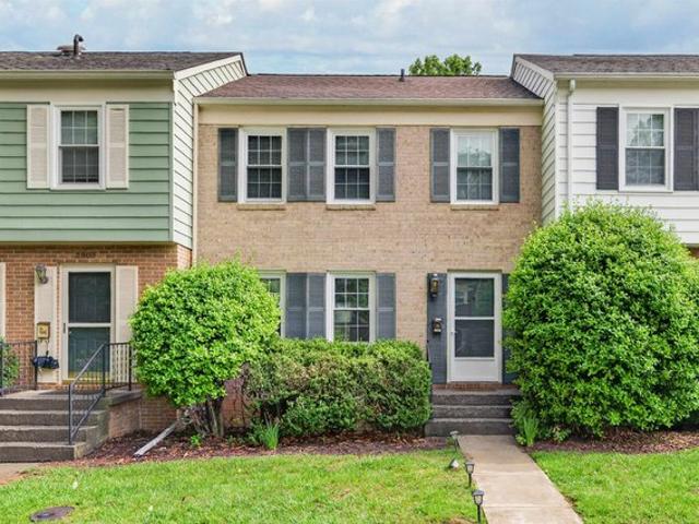 Townhouse for sale in Virginia