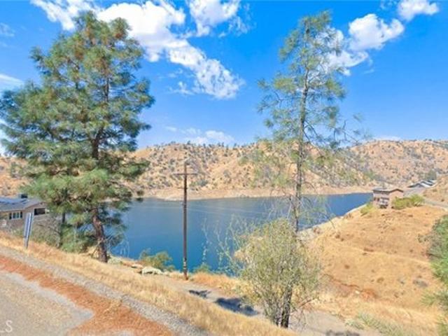Land for sale in Friant, California
